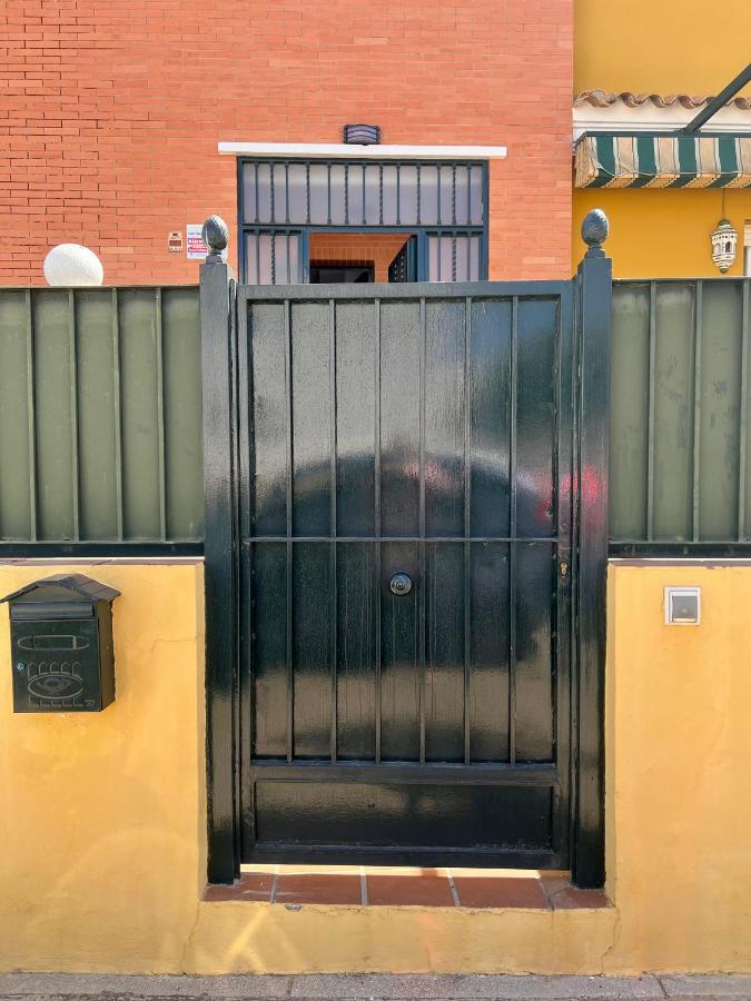 La Casa Del Oro Villa Bormujos Eksteriør billede
