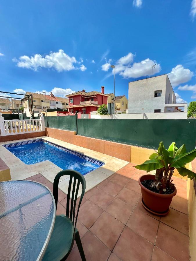 La Casa Del Oro Villa Bormujos Eksteriør billede