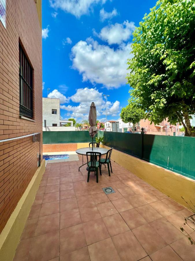 La Casa Del Oro Villa Bormujos Eksteriør billede